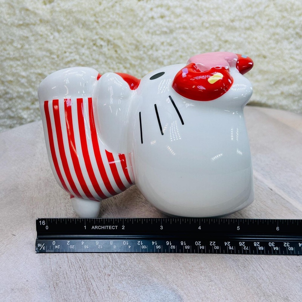 Hello Kitty 3D Full Body Mug 20oz Red LOVE Valentine's Cup NEW - Picture 14 of 15